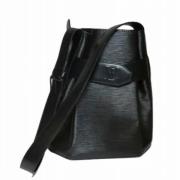 Pre-owned Leather shoulder-bags