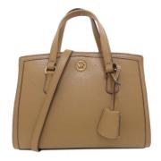 Pre-owned Leather handbags