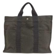 Pre-owned Canvas handbags