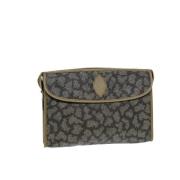 Pre-owned Leather clutches