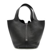 Pre-owned Leather handbags