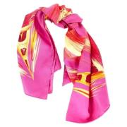 Pre-owned Silk scarves