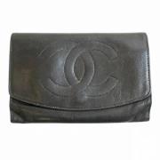 Pre-owned Leather wallets