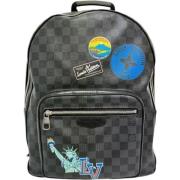 Pre-owned Fabric backpacks