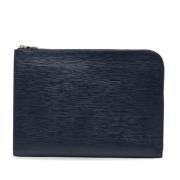 Pre-owned Leather clutches