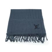 Pre-owned Cashmere scarves