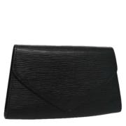 Pre-owned Leather clutches