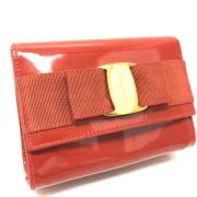 Pre-owned Leather pouches