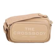 Kamel Pebble Crossbody Veske