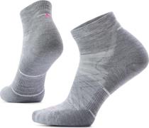 Smartwool Women's Run Targeted Cushion Ankle Socks Light Grey/White