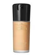 Studio Radiance Serum-Powered Foundation Foundation Sminke MAC