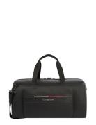 Th Foundation Duffle Bags Weekend & Gym Bags Black Tommy Hilfiger