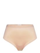 Thinstincts® 2.0 Thong Stringtruse Undertøy Beige Spanx