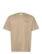 Halo Graphic T-Shirt 06 Sport T-shirts Short-sleeved Beige HALO