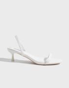 Nelly - Hvit - Simplicity Strap Heel