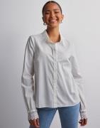 Vero Moda - Hvit - Vmconnie Ls Crochet Shirt- Wed