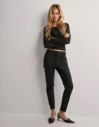 Vero Moda - Svart - Vmvictoria Nw Antifit Ankle Pants N