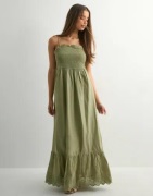 Only - Grønn - Onllou Life Emb Smock Ankel Dress P