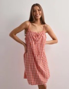 Vero Moda - Rutete/Stripete - Vmothea Sl Short Dress Wvn Ga