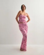 Nelly - Rosa - Floral Lace Skirt