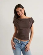 Nelly - Brun - Ultra Soft Shoulder Top