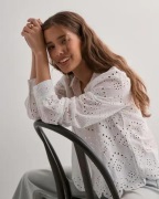 Pieces - Hvit - Pcvilde Ls Shirt Wvn Noos