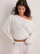 Nelly - Hvit - My Chill Boatneck Sweat