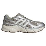 Adidas TECHNOCHAOS 2000 Shoes